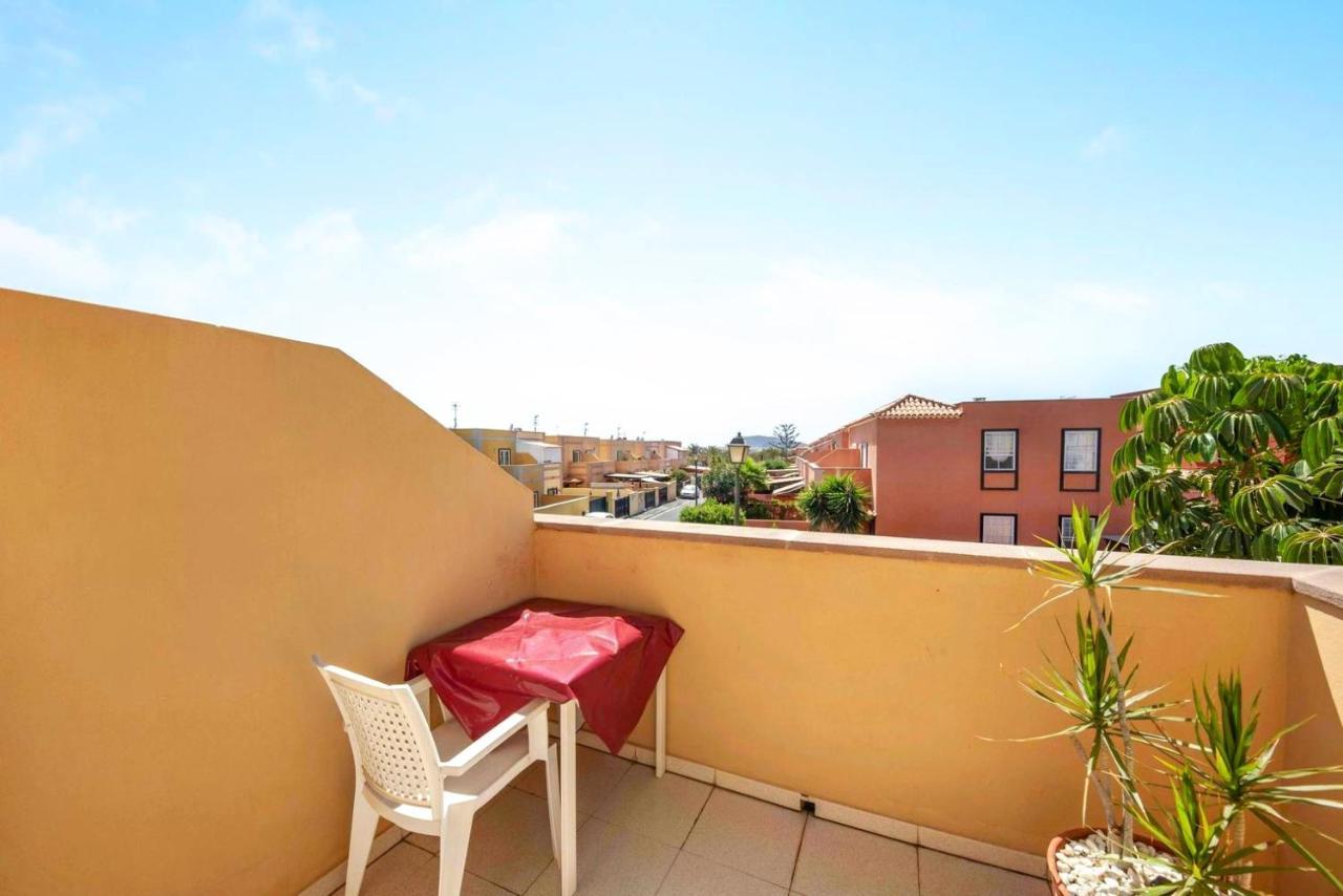 Remarkable 2-Bed House In Arona Arona  Luaran gambar
